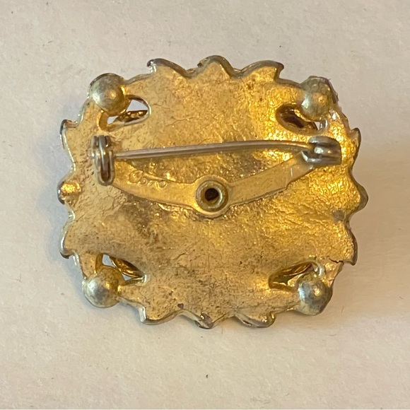 Vintage 1950s Coro Green Rhinestone Brooch Gold Tone Statement Victorian Style - Picture 7 of 11